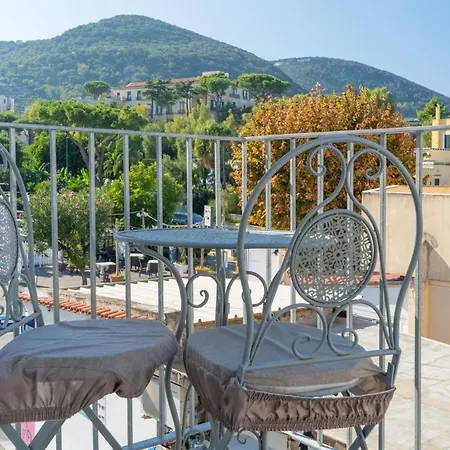 Alloggio Nuovissimo Al Centro E Rilassante Ischia Buitenkant foto