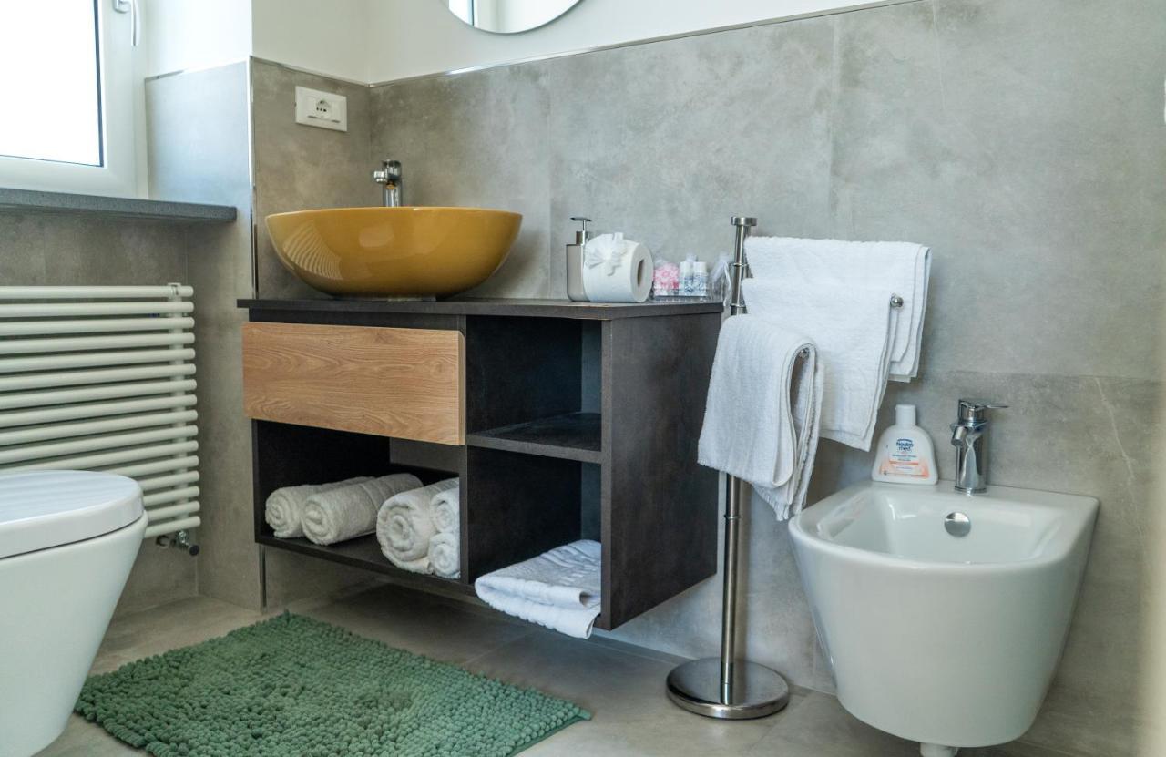 Apartment Nuovissimo Al Centro E Rilassante Ischia